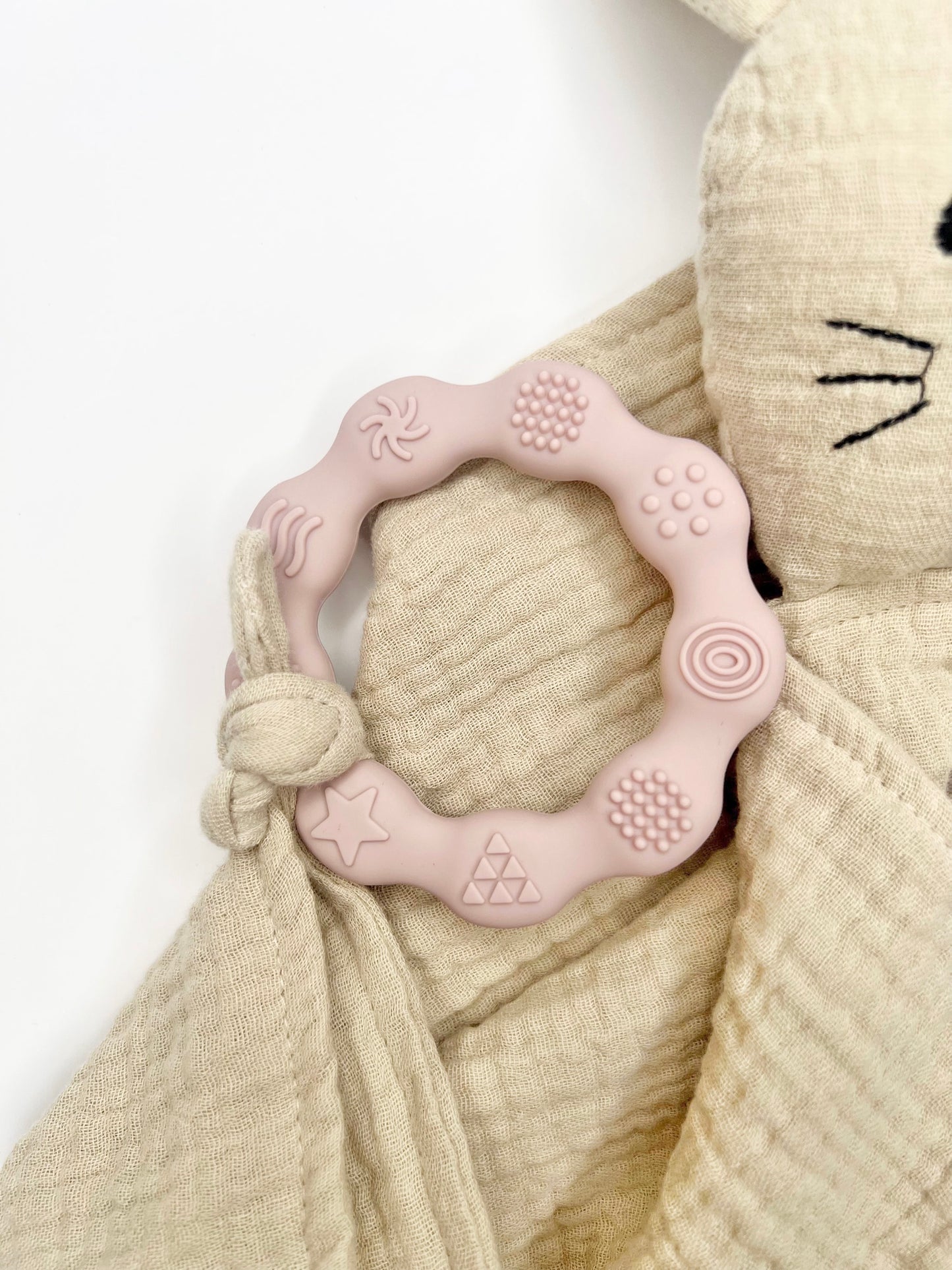 Silicone sensory teether - Dusty pink